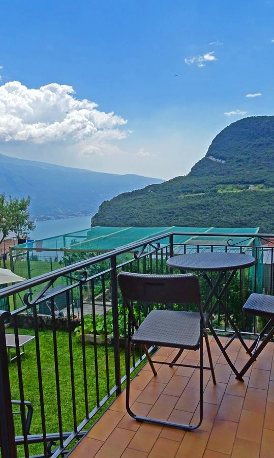 Вилла Casa Del Borgo Pregasio Garden And View By Gardadomusmea Tremosine Экстерьер фото